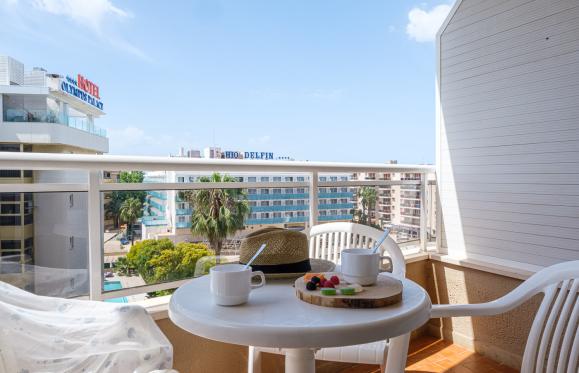 Superior 1 Bedroom Apartment