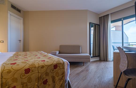 Habitación Familiar Comunicada Vista Piscina