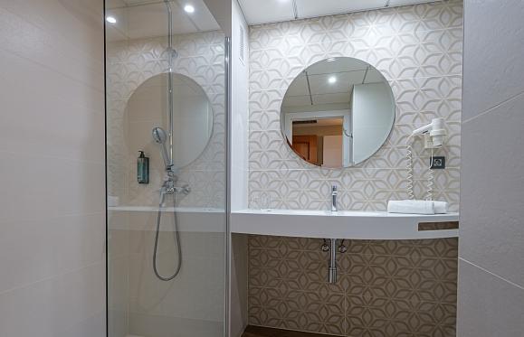 Habitación Doble Superior + Párking GRATIS