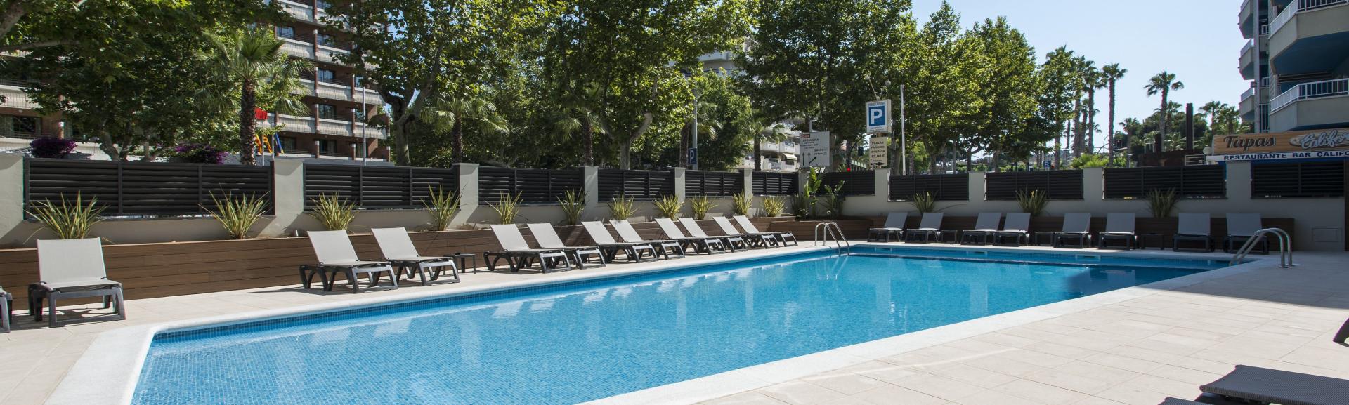 Aparthotel California with pools Salou Tarragona